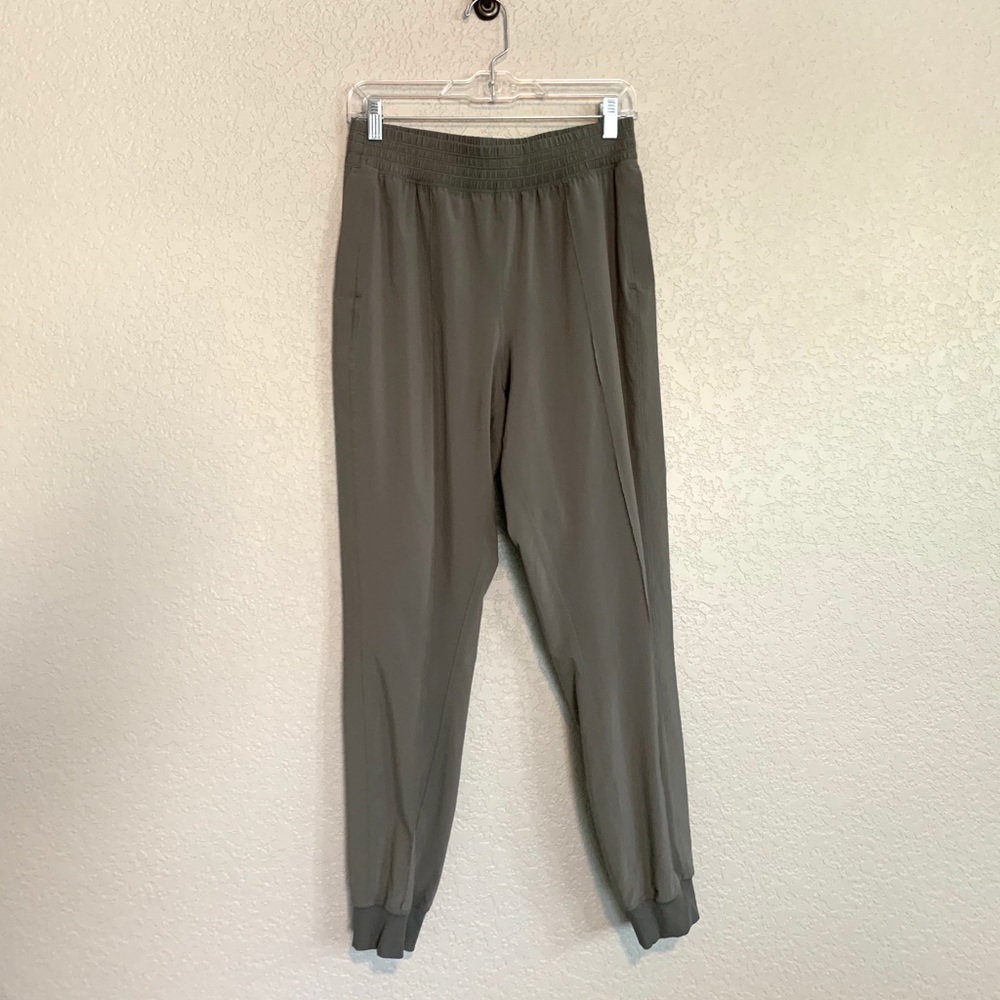Lululemon Joggers Size 8